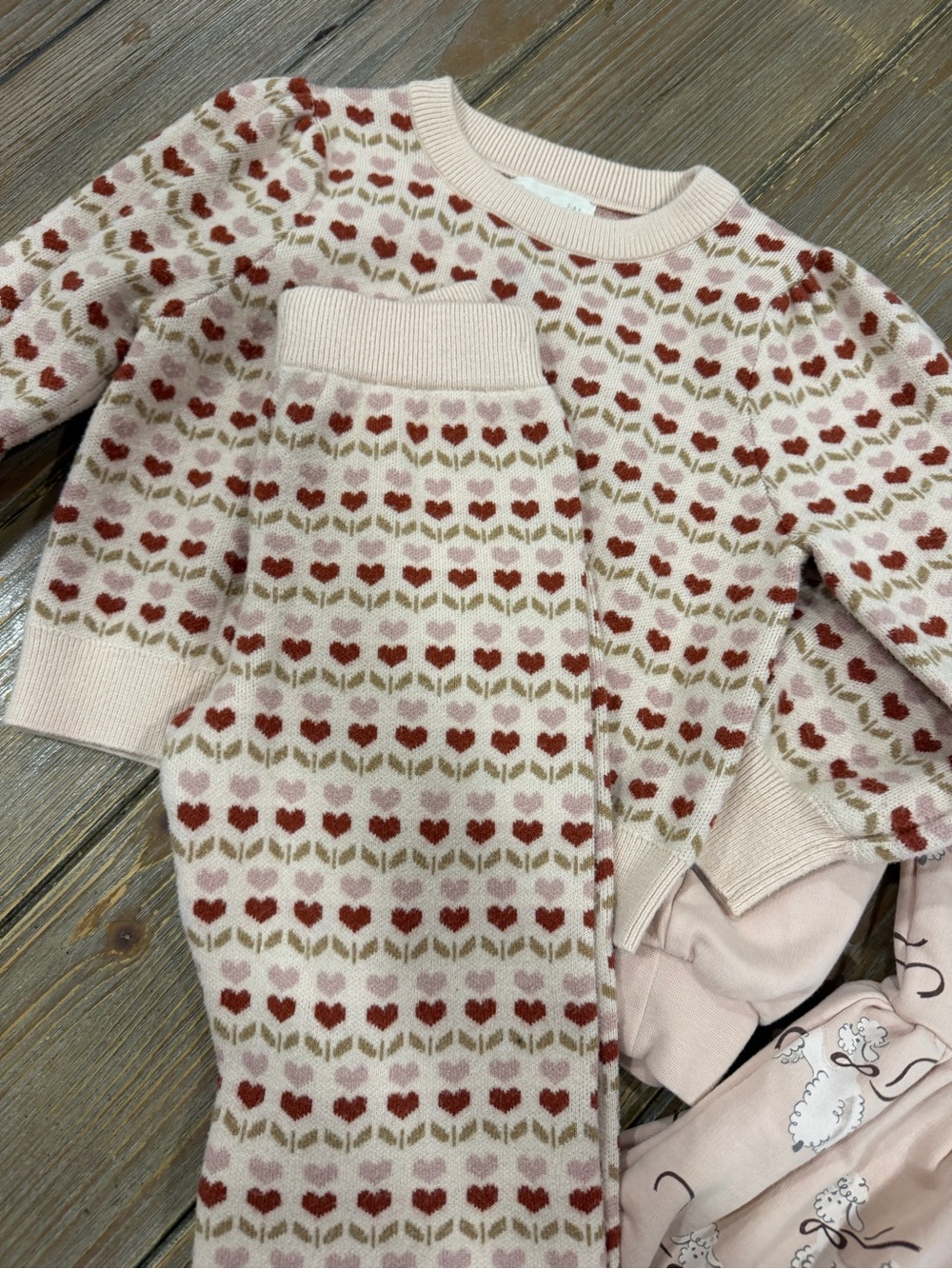 Rylee + Cru heart Knit Set